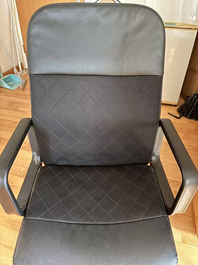 宜家RENBERGET旋转椅