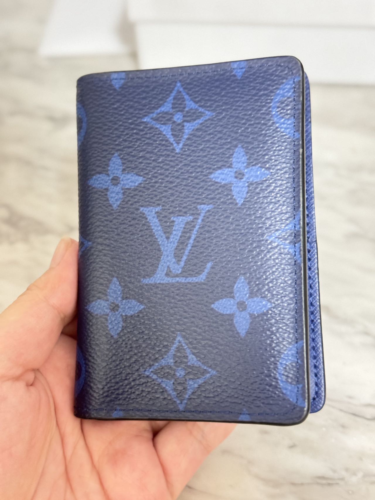 LV Monogram Eclipse 卡包