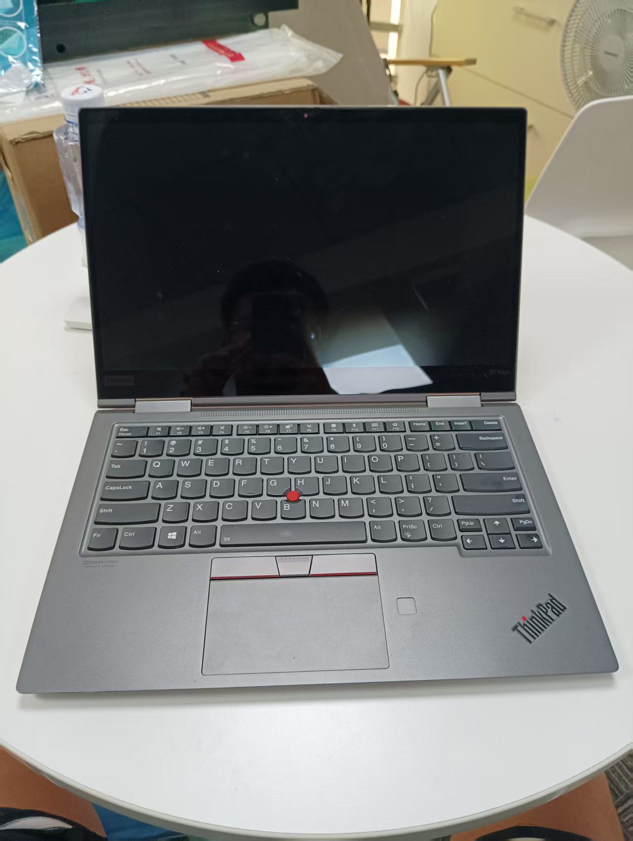 Lenovo 聯想 ThinkPad X1 Yoga 第4代 14吋 FHD(2560x1440)觸控幕2合1 Ultrabook- Intel Core i5-8265U 處理器,16GB RAM,