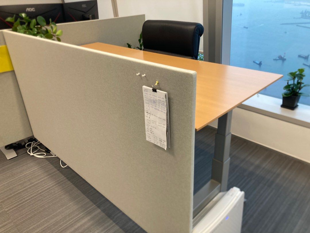 Haworth 電動升降檯