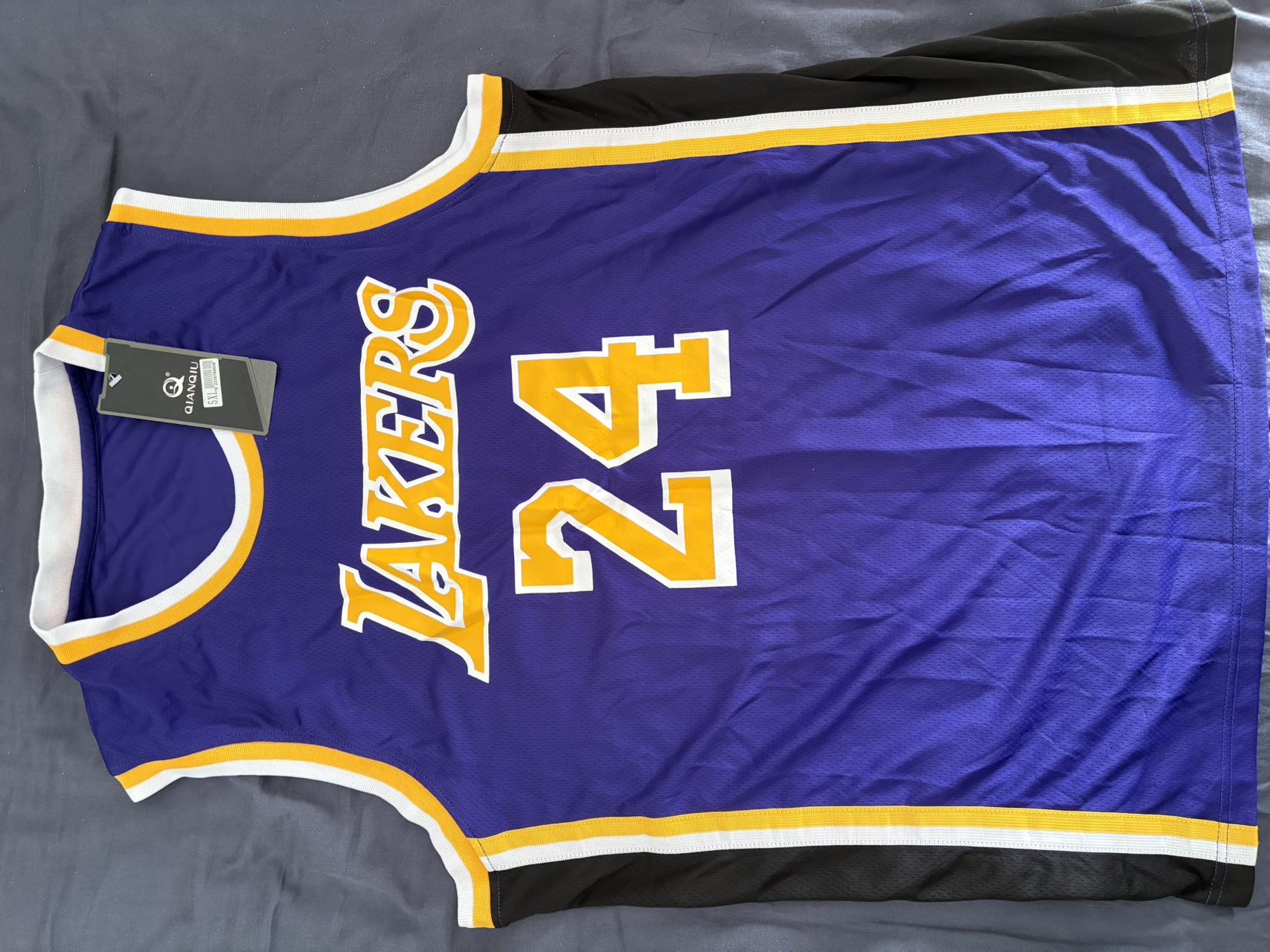 NBA科比纪念版背心短裤