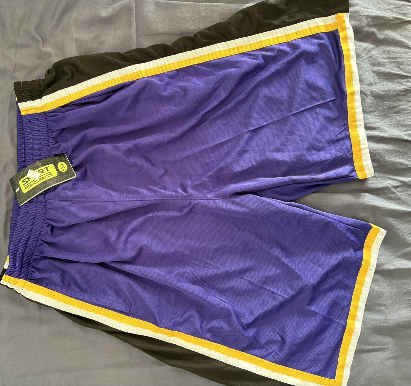 NBA科比纪念版背心短裤