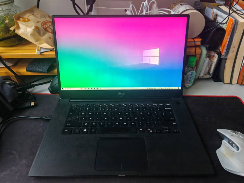 出笔记本电脑xps9570