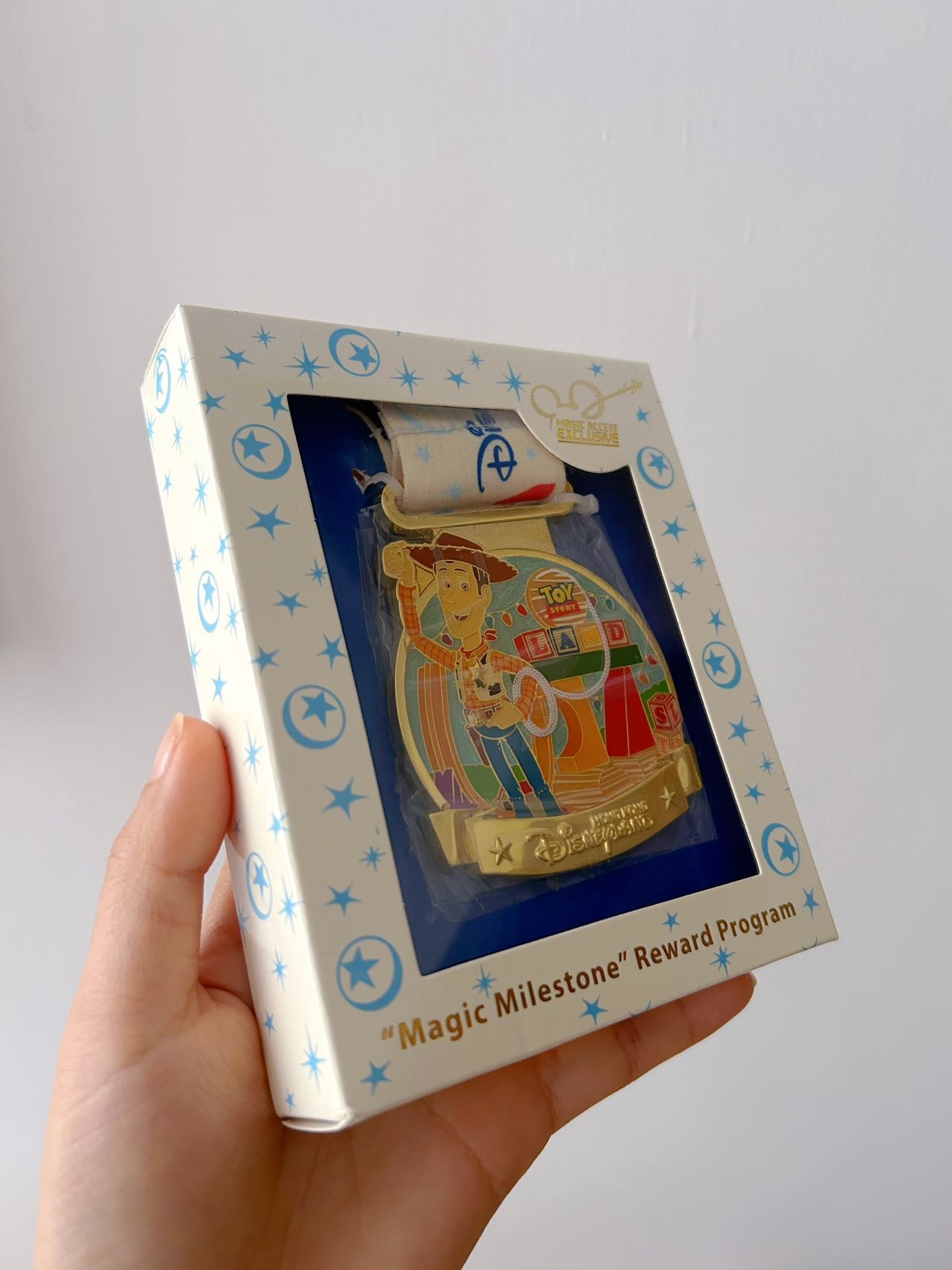 迪士尼绝版徽章奖牌