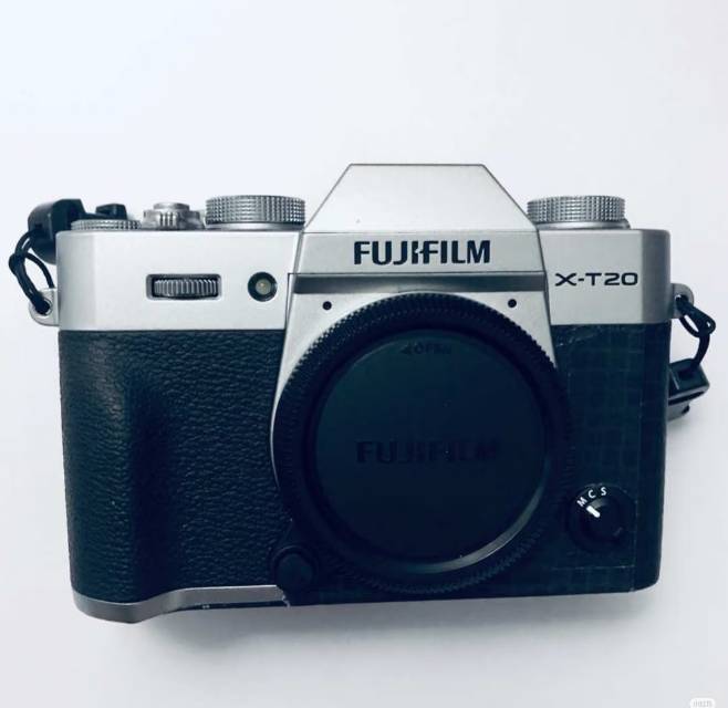出售Fujifilm X-T20+XF23mm F2 R WR 鏡頭