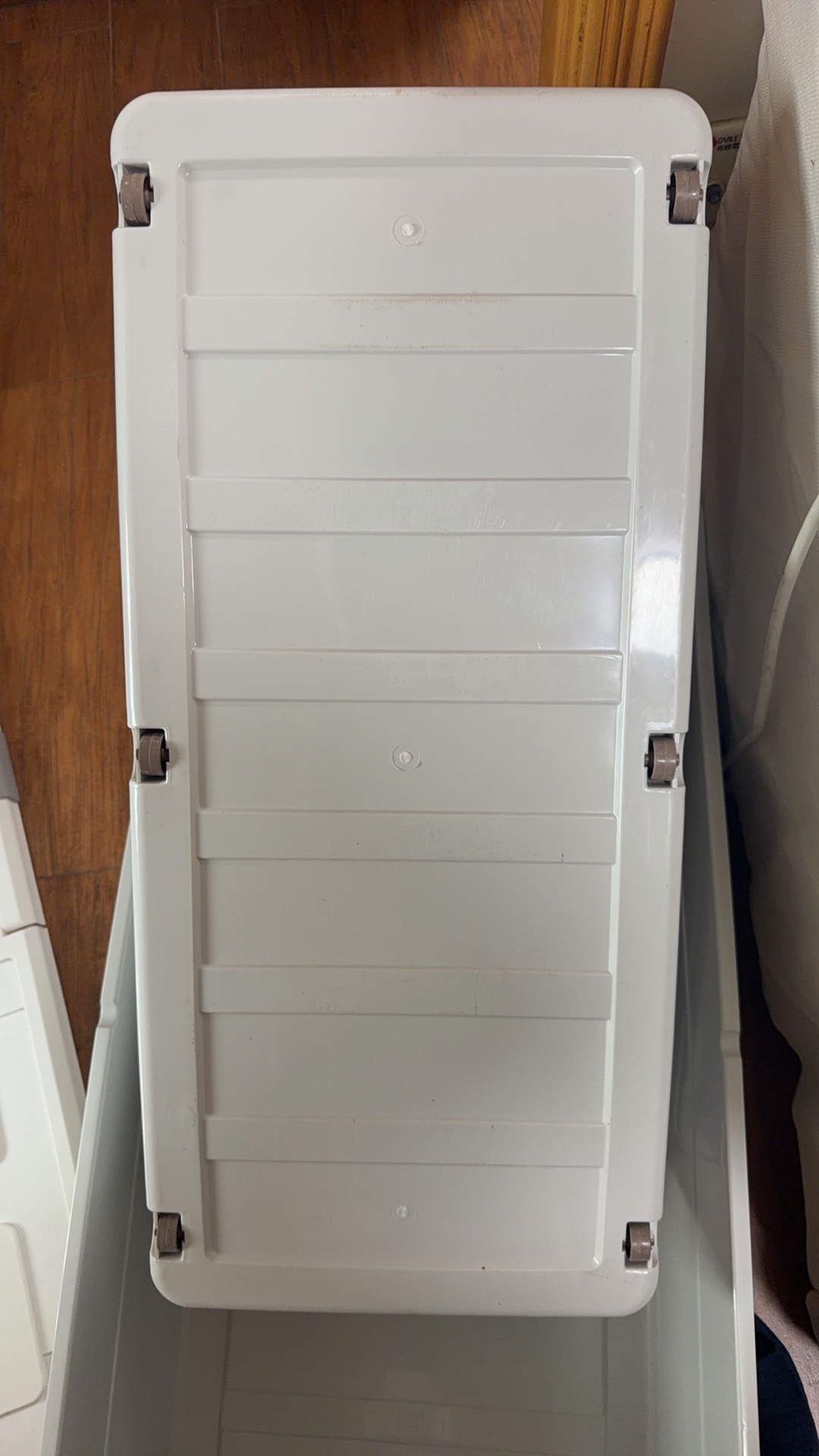 TP-LINK路由器/床底收纳箱