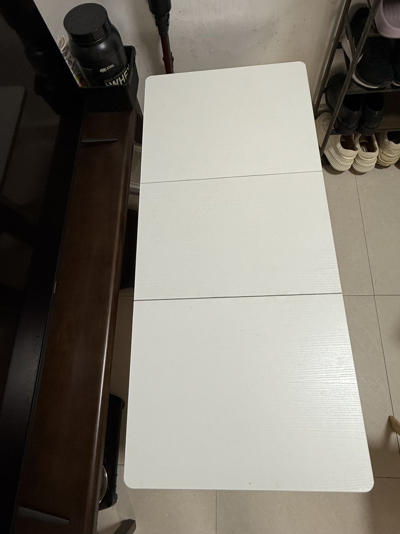 折叠餐桌