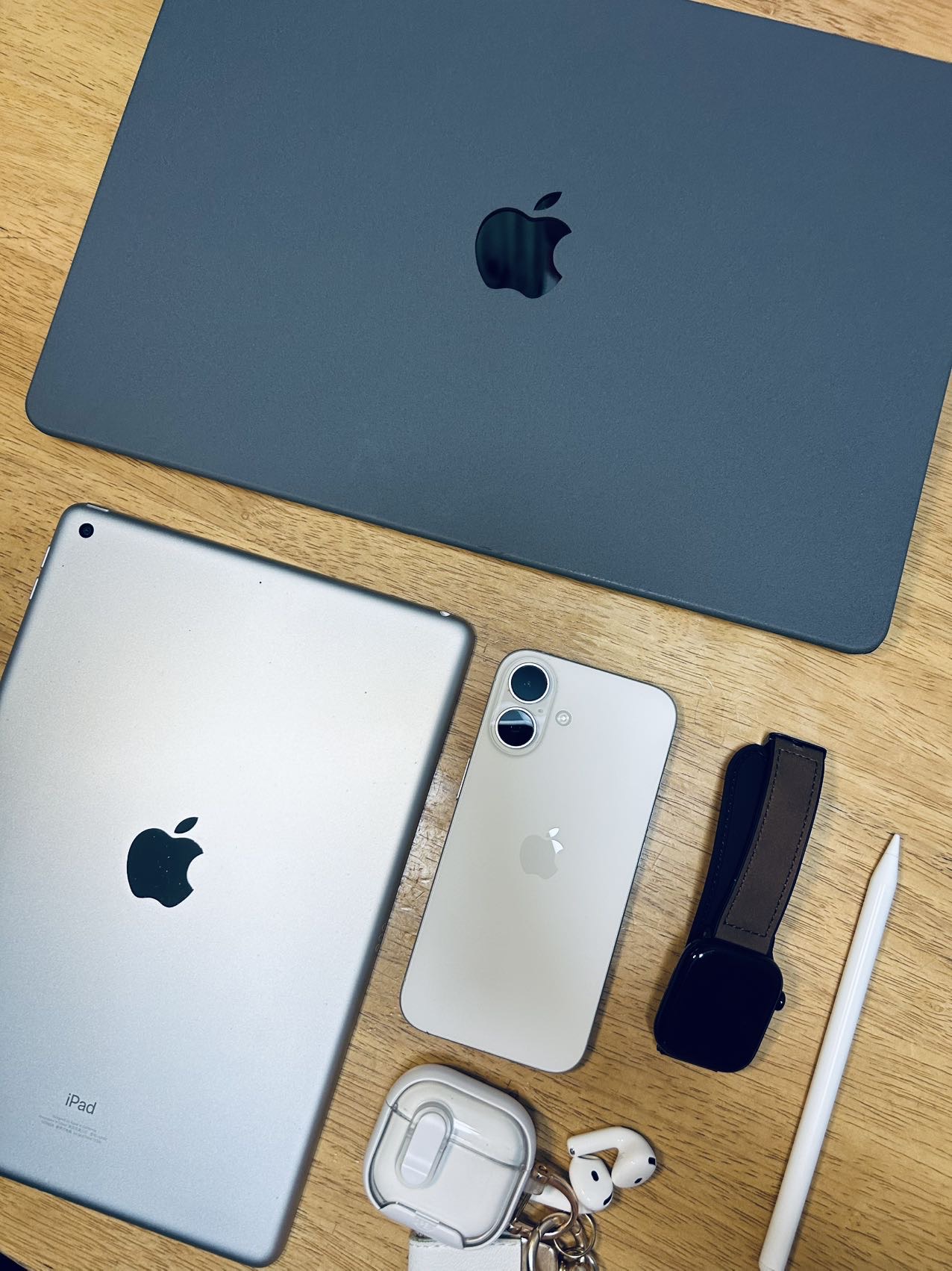 Apple MacBook Air 15吋 M3 2024