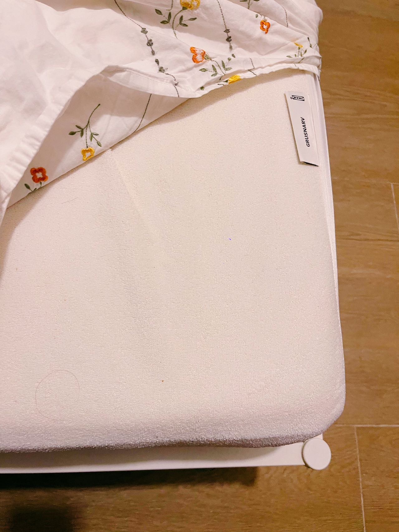 北角，超低价出近新，电梯公寓自取