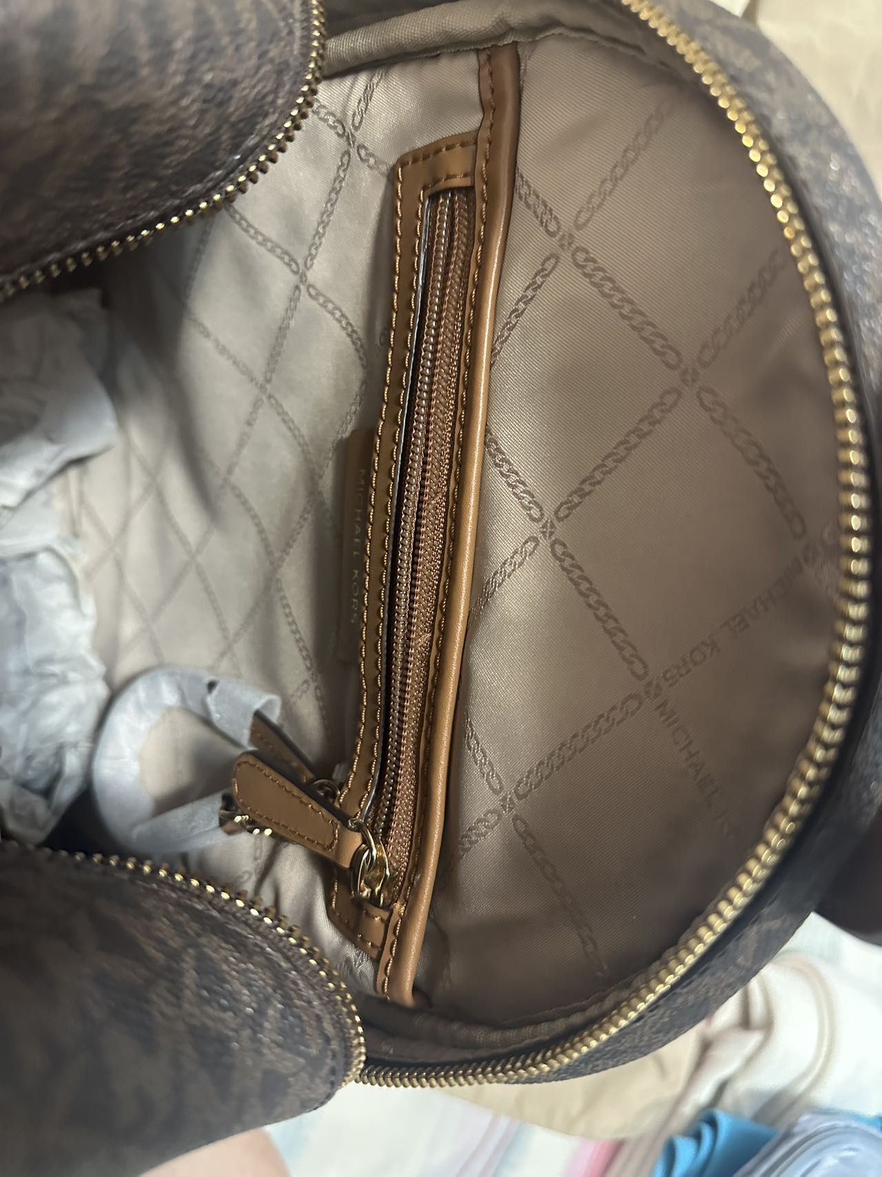 Michael Kors 棕色背包