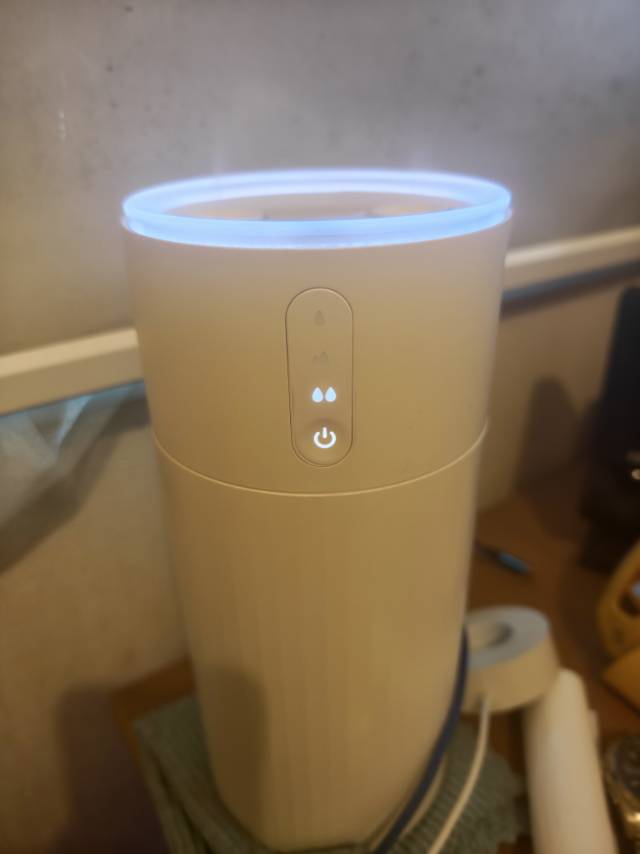 桌面加湿器