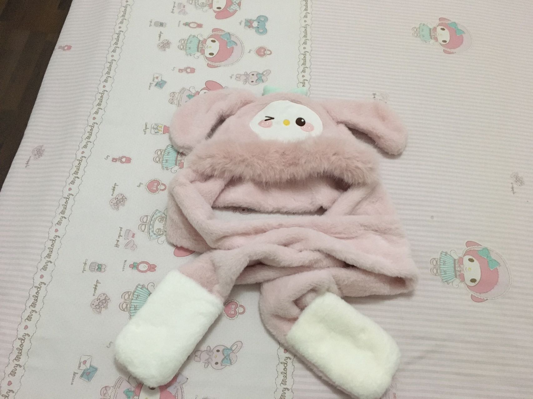melody手套帽子围巾一体