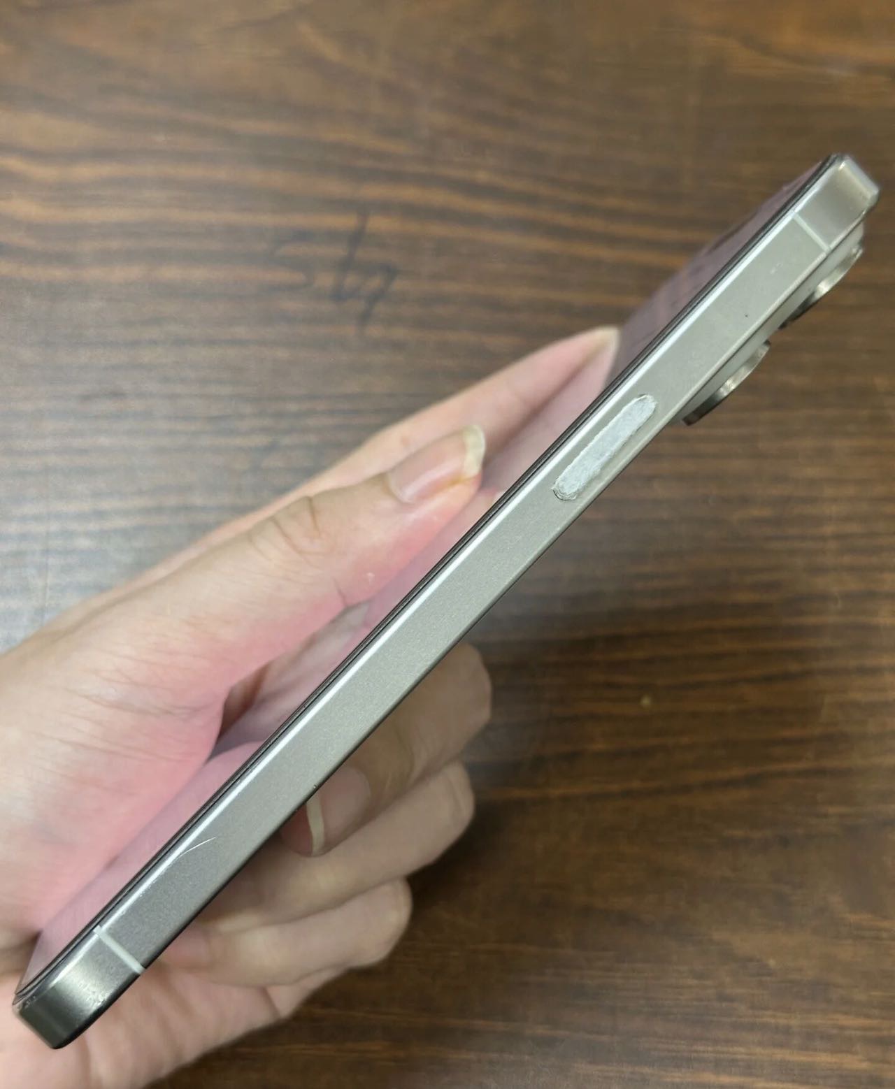 港版iPhone15pm 512g白色双卡