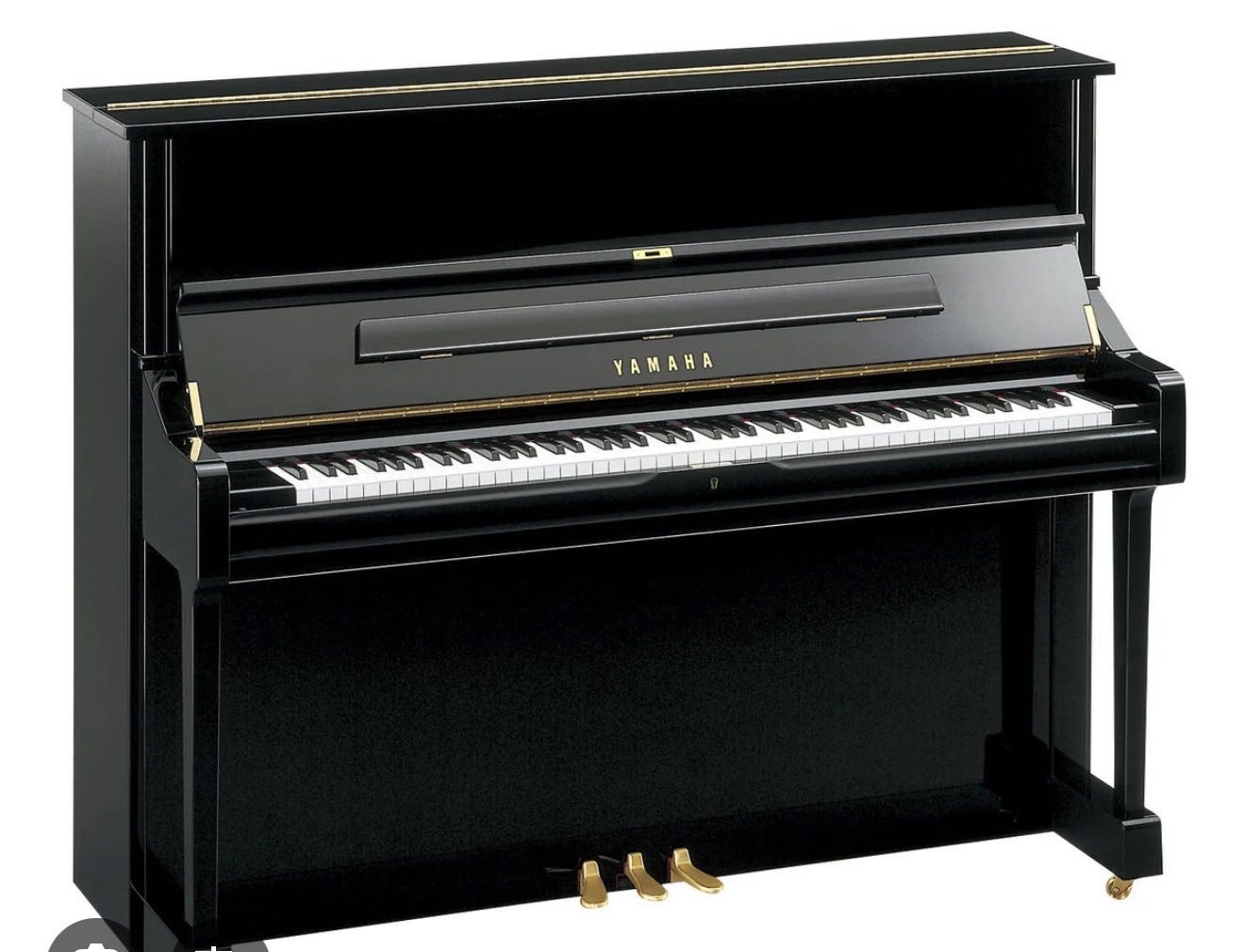 YAMAHA 钢琴