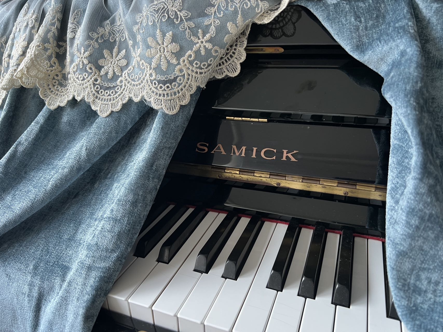 SAMICK（三益）钢琴