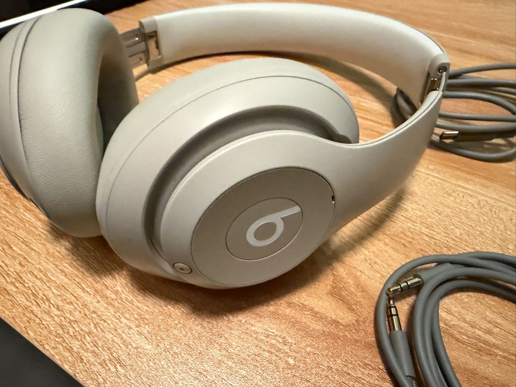 Beats Studio Pro