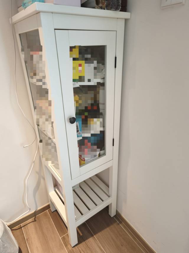 IKEA 玻璃櫃 原價1000+