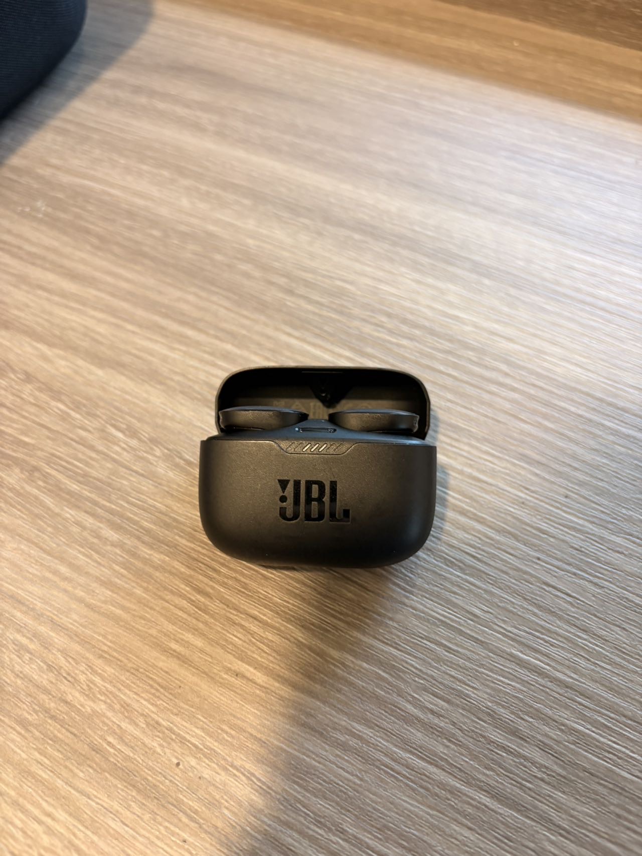 JBL 耳机