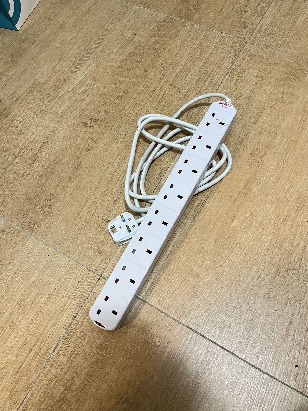 插线板
