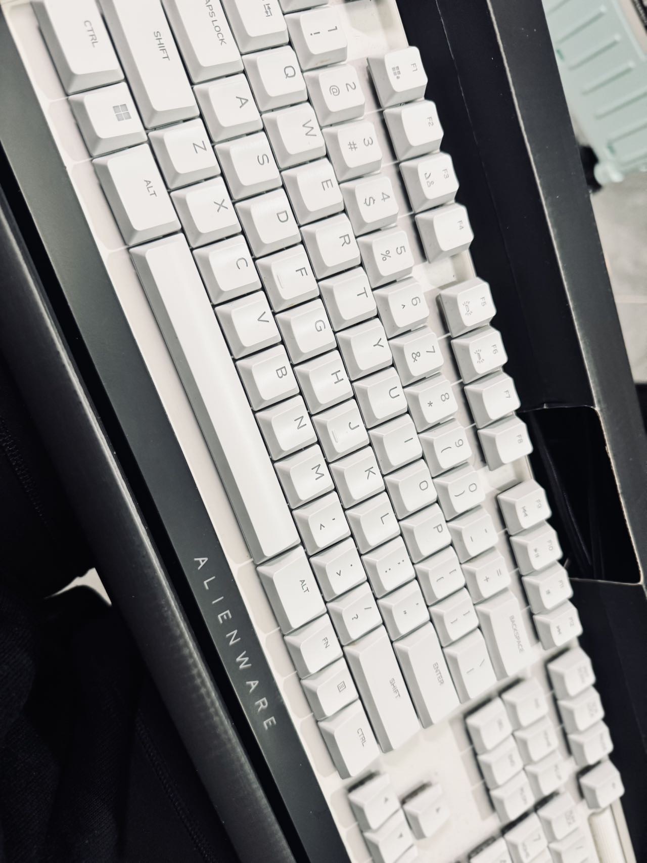 外星人（Alienware）AW510K 游戏机械键盘有线键盘 机械矮红轴 电竞RGB外设
