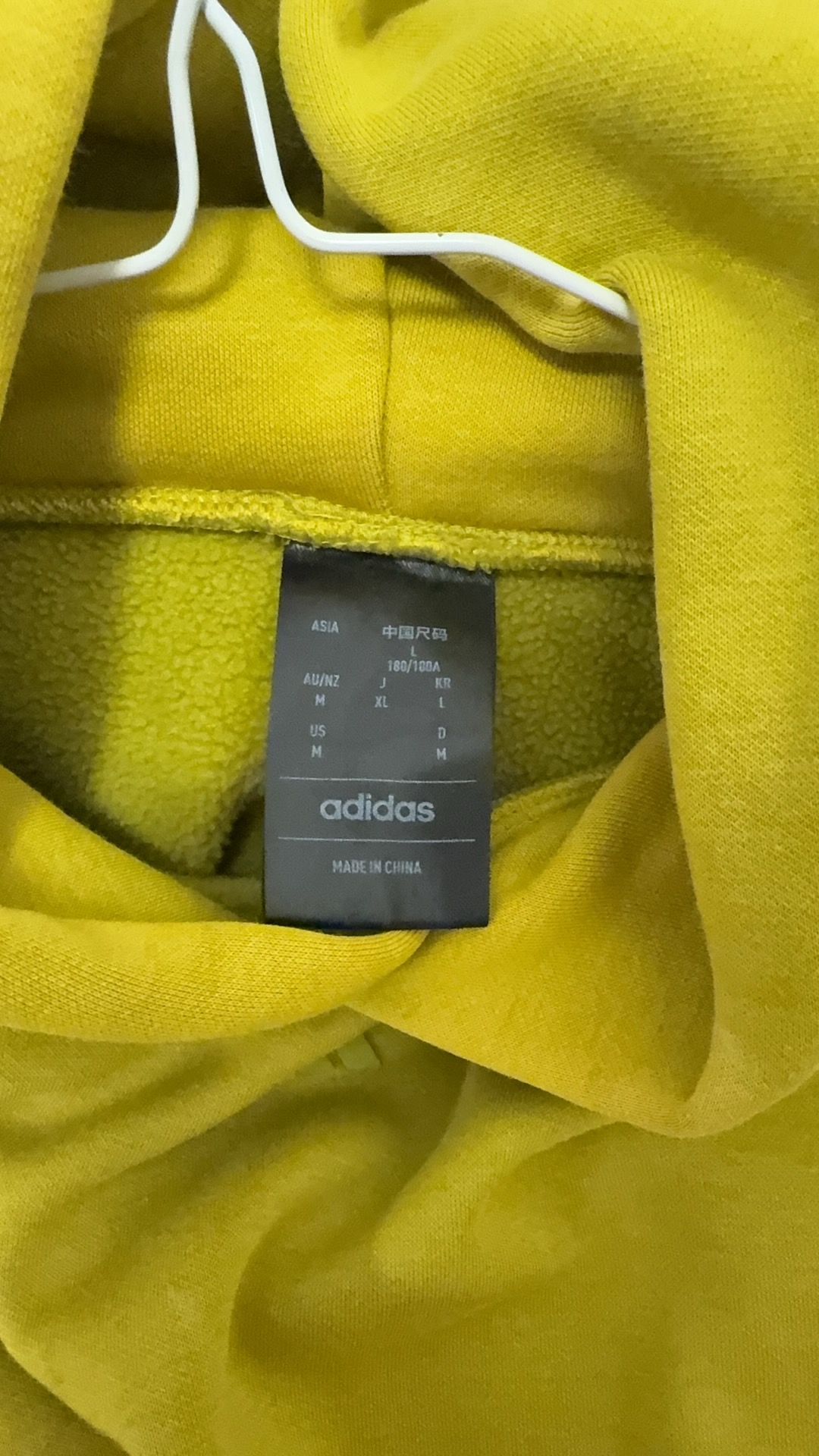 adidas卫衣（薄绒）