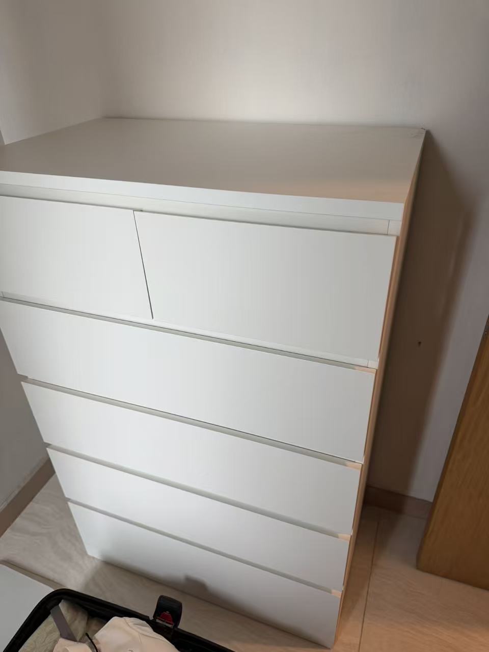 抽拉衣柜