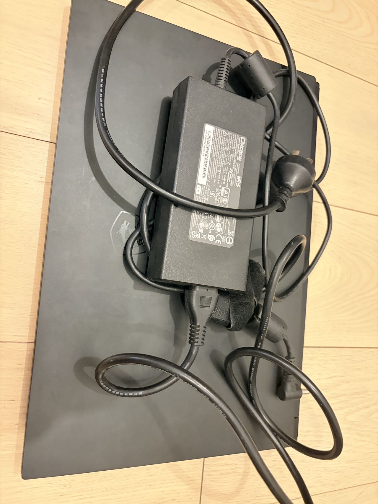 MSI GS66