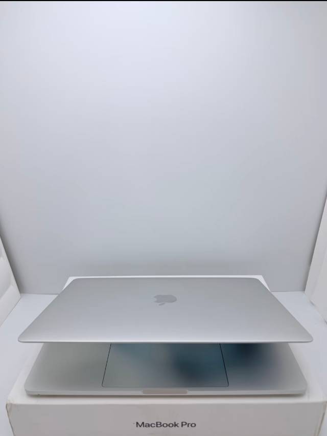 mac book