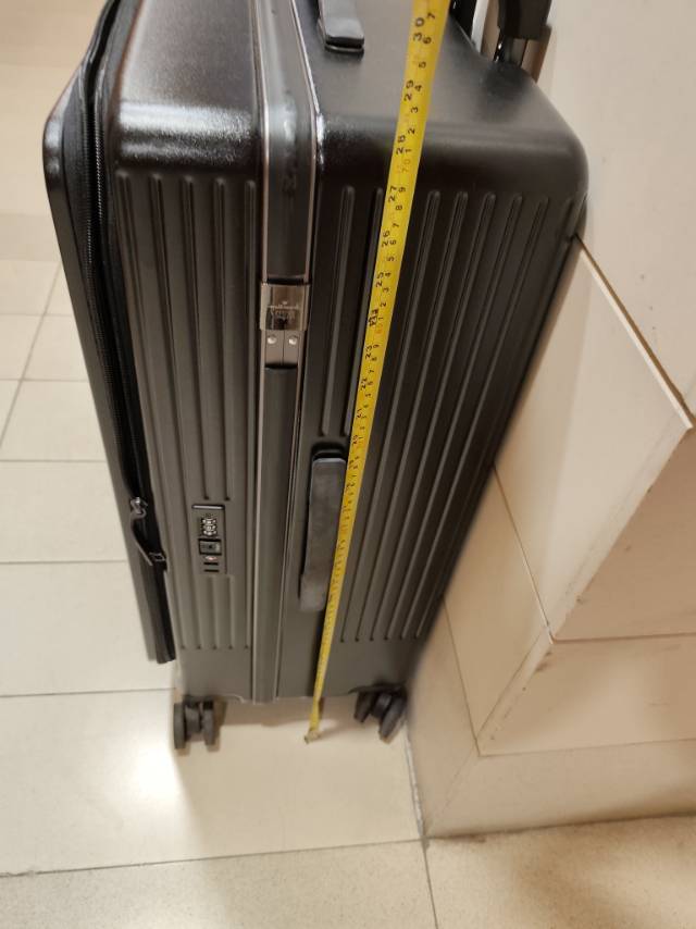 Hallmark前开大密碼行李箱