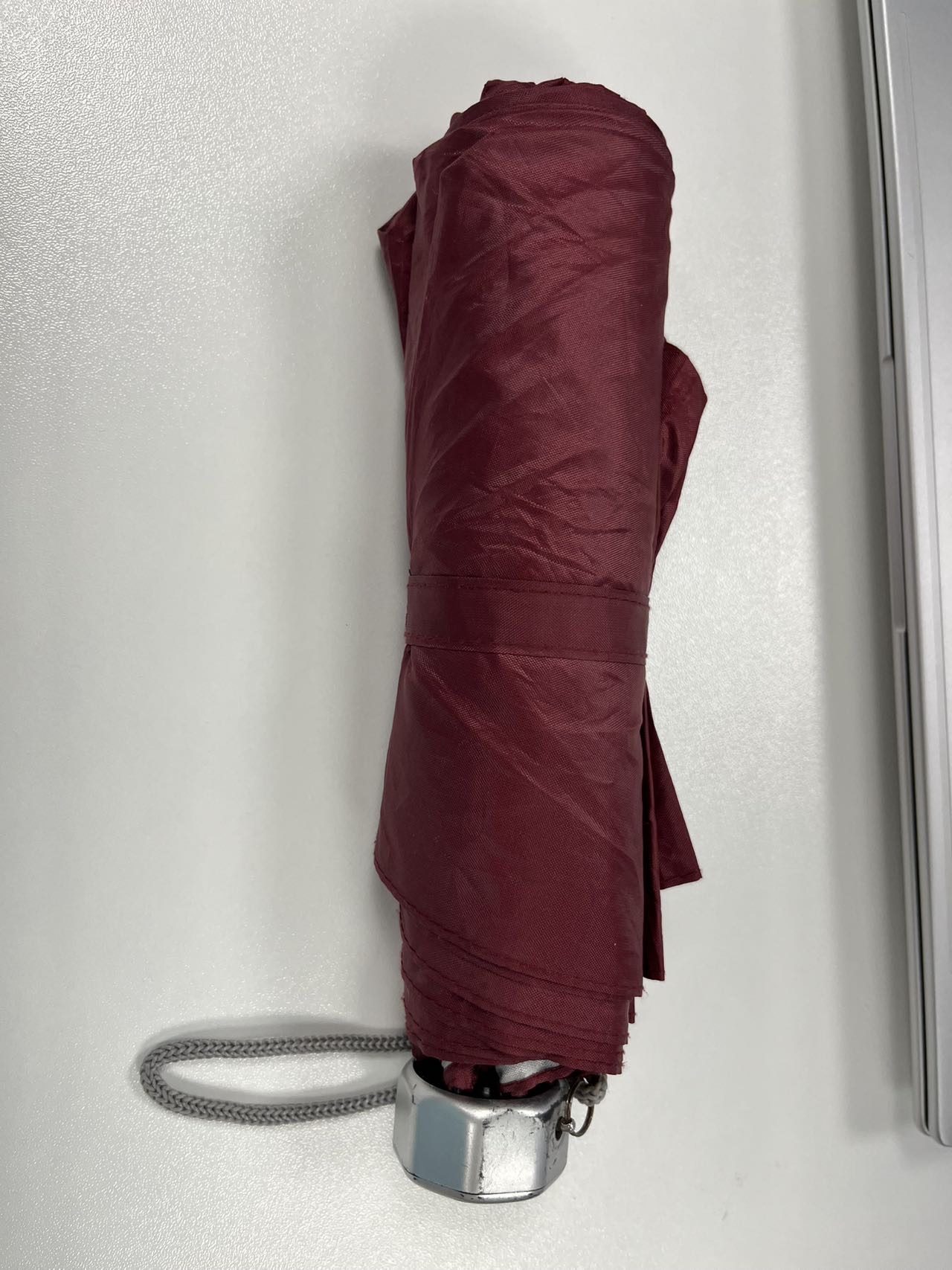 储物箱雨伞等闲置